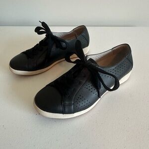 Women’s 37 Dansko Orli Nappa Black Leather‎ Lace Up Sneakers